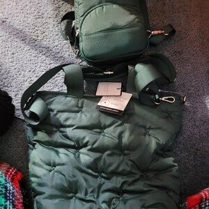 Laundry by shelli segal bags